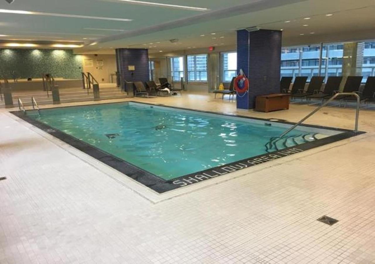 Micasa Suites - Stylish Condo In Maple Leaf Square Toronto Eksteriør billede
